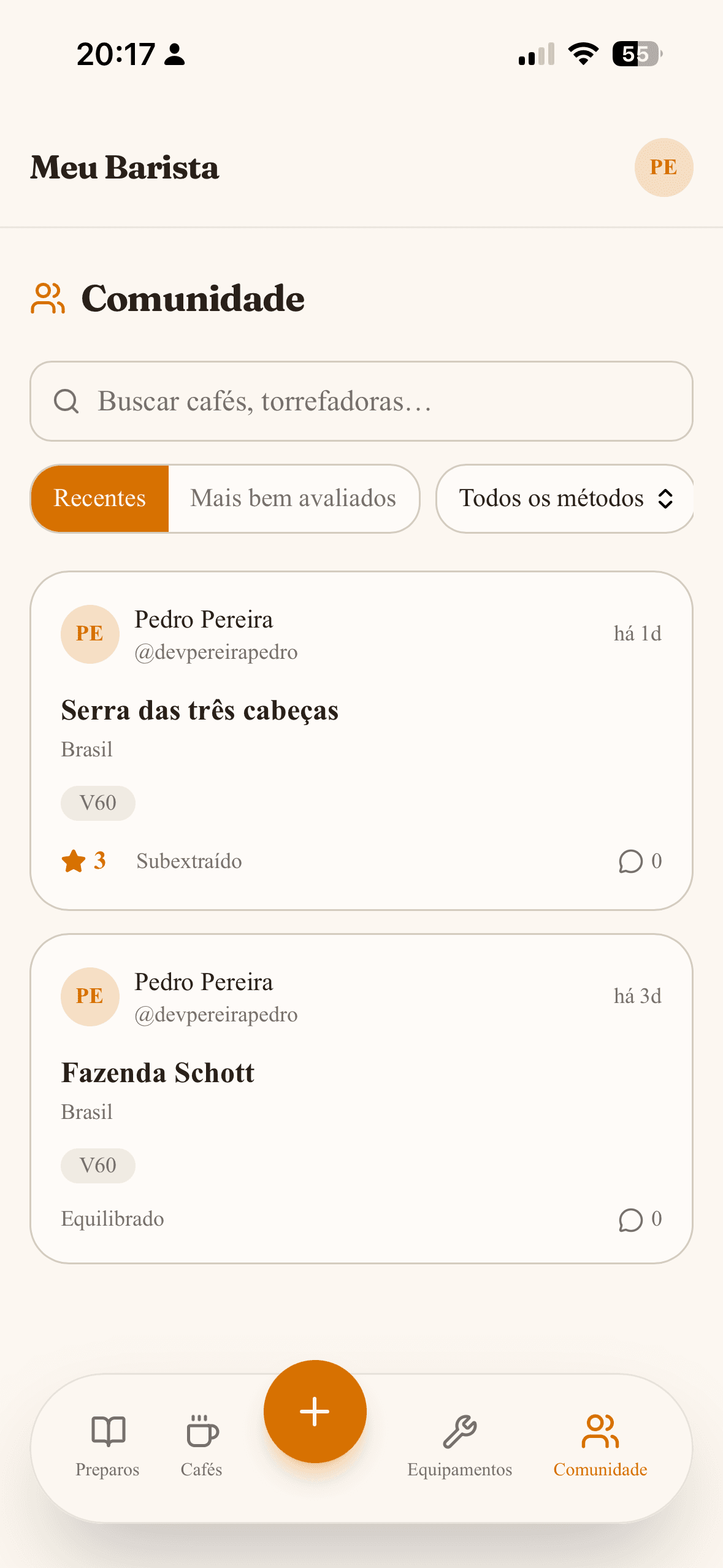 Screenshot: Feed social / comunidade